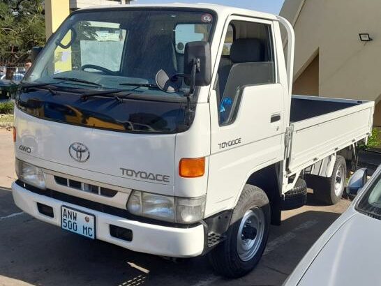 Toyota | Toyoace | 3L | 4WD | Recém-importada 🎁