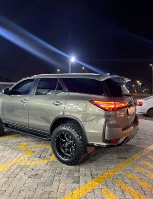 TOYOTA | FORTUNER | 2024 | AUTOMÁTICO | 4×4