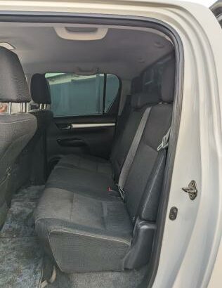 Toyota | Hilux GD-6 | 2016 | Manual | 4×4 + Extras