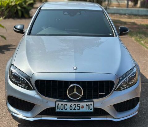 Mercedes-Benz C200 AMG 2016 Recém importado