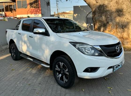 Mazda | BT-50 | 2015 | Automática | 3.2 | 4×4