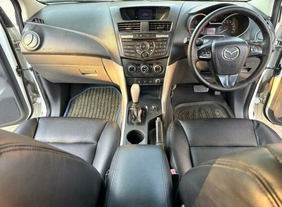 Mazda | BT-50 | 2015 | Automática | 3.2 | 4×4
