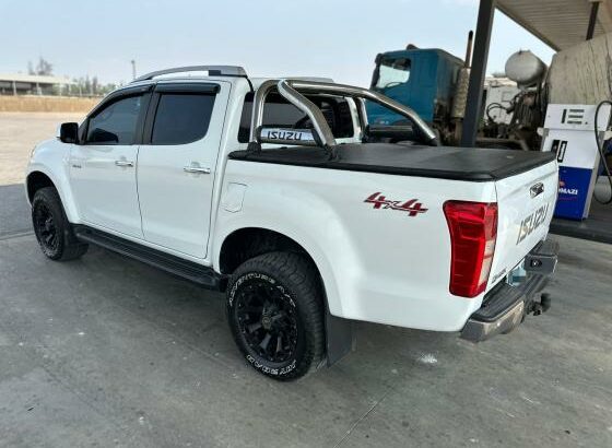 Isuzu | D-MAX | 2020 | Automática | 2.5 | 4×4 🎁