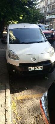 Peugeot | Partner | 2014 | Manual | 1.6 BlueHDi 🚚