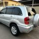 Toyota | RAV4 | 2002 | Automático | 1.8 | 4WD