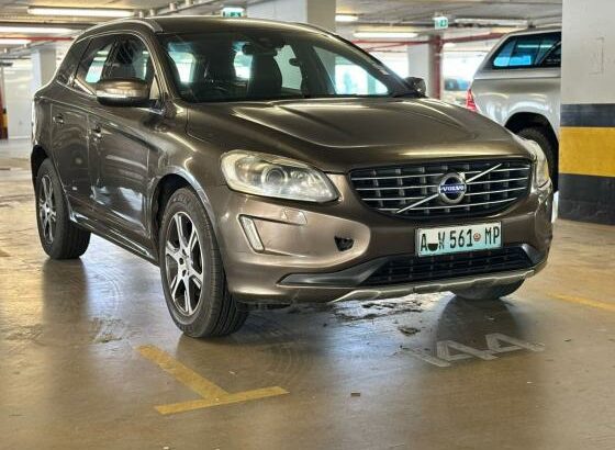 Volvo | XC60 T5 | 2013 | Automático | 2.0 | AWD
