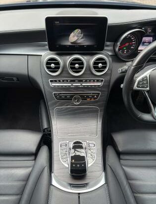 Mercedes-Benz | C220d AMG | 2017 | Recém-importado 🎁