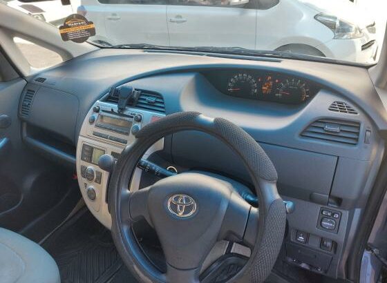 Toyota | Ractis | 2009 | Automático | 1.3 🎁