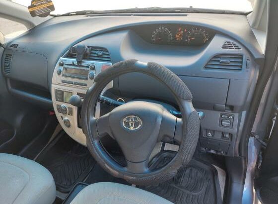 Toyota | Ractis | 2009 | Automático | 1.3 🎁