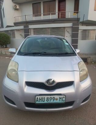 Toyota | Vitz | 2007 | Automático | 1.0