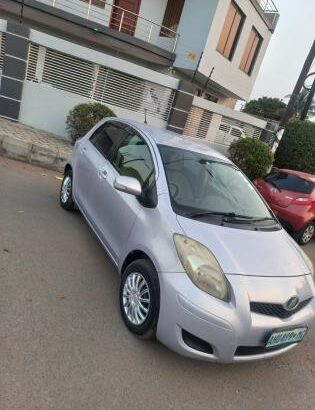 Toyota | Vitz | 2007 | Automático | 1.0
