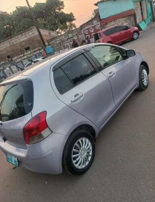 Toyota | Vitz | 2007 | Automático | 1.0