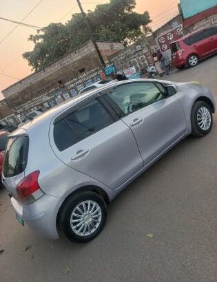 Toyota | Vitz | 2007 | Automático | 1.0