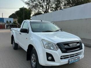 Isuzu | D-MAX | 2022 | Cabine simples | 4×4 🛻