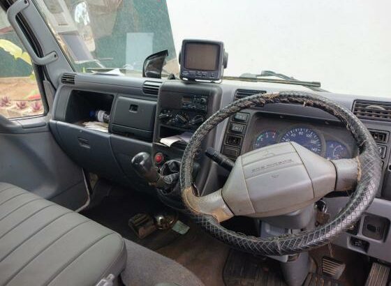 Mitsubishi | Canter | 4M42 | Manual | 2 Toneladas