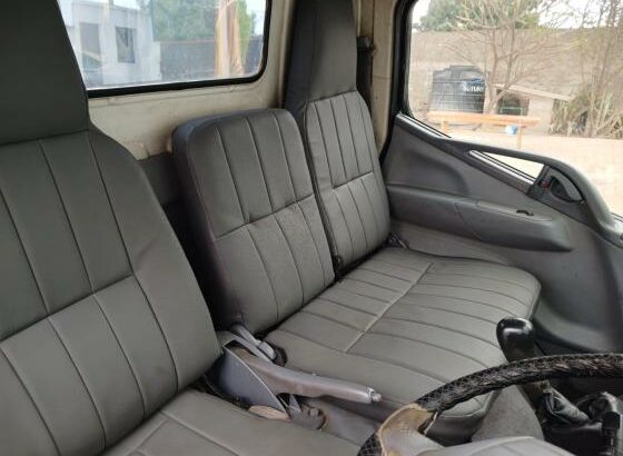 Mitsubishi | Canter | 4M42 | Manual | 2 Toneladas