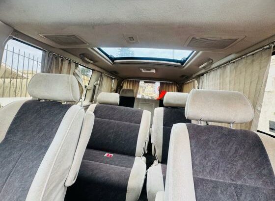 Toyota | Ganvia | Automático | Diesel | 8 Lugares 🚐