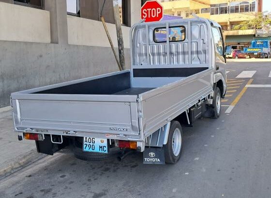 Toyota | Toyoace | 5L | Automática | Recém-importada