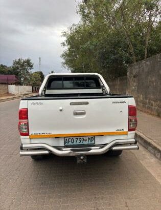 Toyota | Hilux Legend 45 | 2015 | Manual | 4×4 🎁