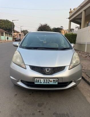recém importado Honda fit