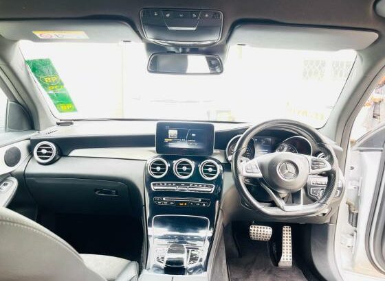 Mercedes Benz GLC250