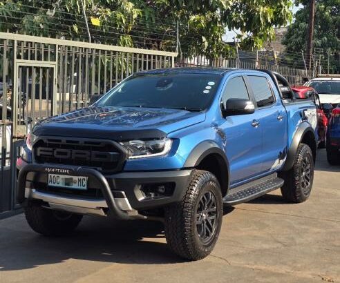 recém chegada Ford ranger raptor