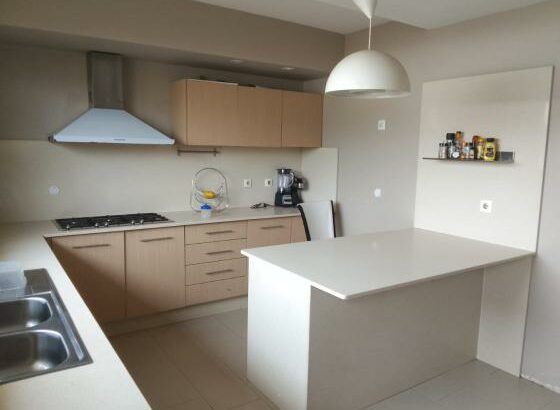 Vende se dentro do condomínio moradia nova resd- chao primeiro tipo 4 com piscina na cidade da matola próximo do hospital provincial