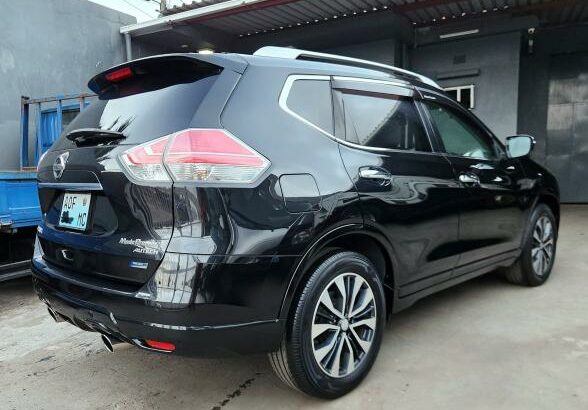 Nissan Xtrail 4WD 07Lug