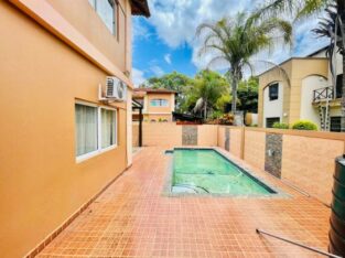 Arrenda-se moradia t4 no condomínio triunfo na marginal