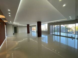 Arrenda-se Apartamento t4 penthouse no condomínio The PaLm