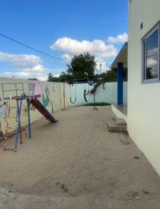 Vende se casa t3 em congolote próximo da paragem primeiro de maio