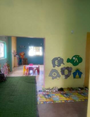 Vende se casa t3 em congolote próximo da paragem primeiro de maio