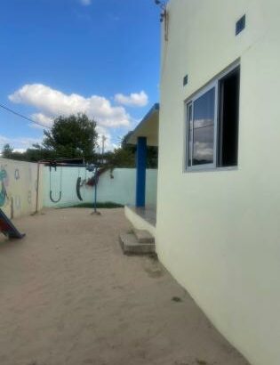 Vende se casa t3 em congolote próximo da paragem primeiro de maio