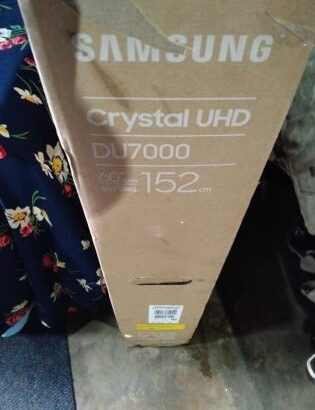 Tv📺 60polegadas Samsung DU7000 smart ultra UHD 4k na caixa