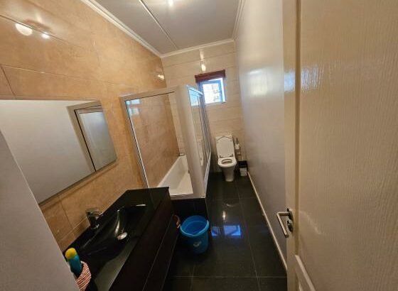 Vende-se apartamento T3 quarto suíte no condomínio casa jovem,  costa do sol