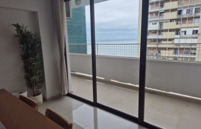 Vende-se um apartamento tipo 3 na polana/ Julius nherere