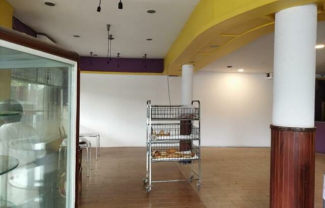 Arrenda-se um restaurante e pastelaria na polana Av. Eduardo Mondlane