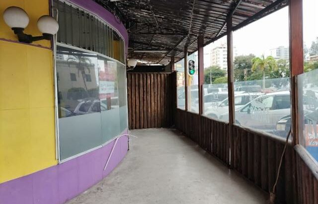 Arrenda-se um restaurante e pastelaria na polana Av. Eduardo Mondlane