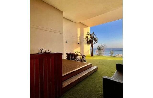 Arrenda-se um apartamento duplex tipo 4 no condomínio super marés