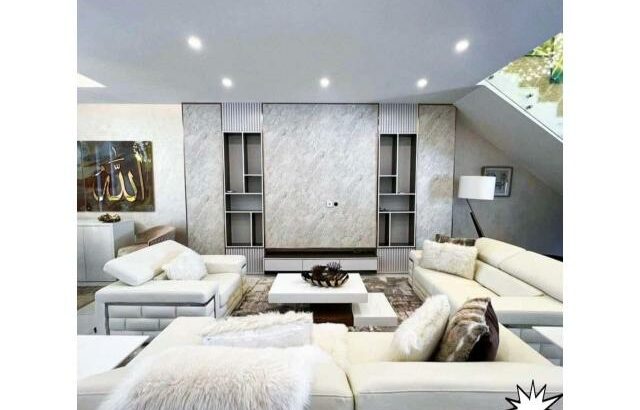 Vende-se uma moradia tipo 4 no condomínio MASSALA na Sommerschield 2