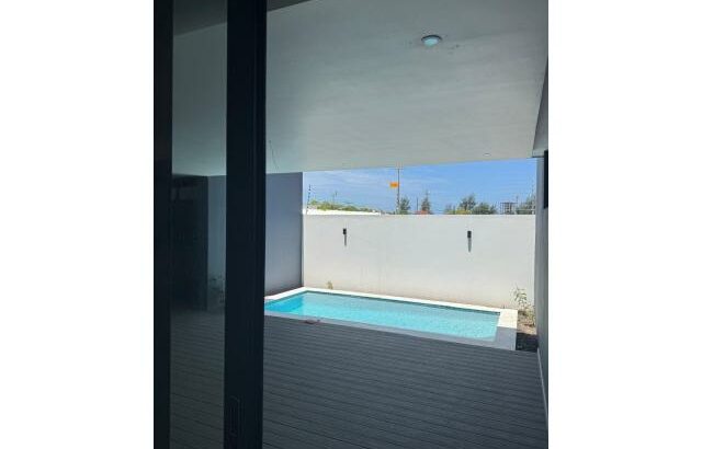 Arrenda-se uma moradia Tipo 4 no condomínio Orion na Sommerschield