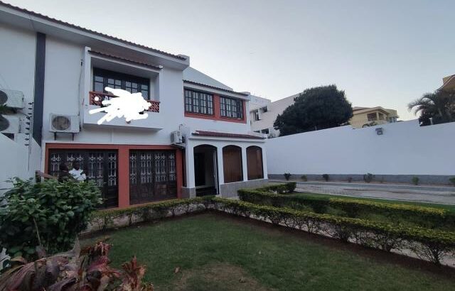 Arrendo moradia duplex t4 na polana