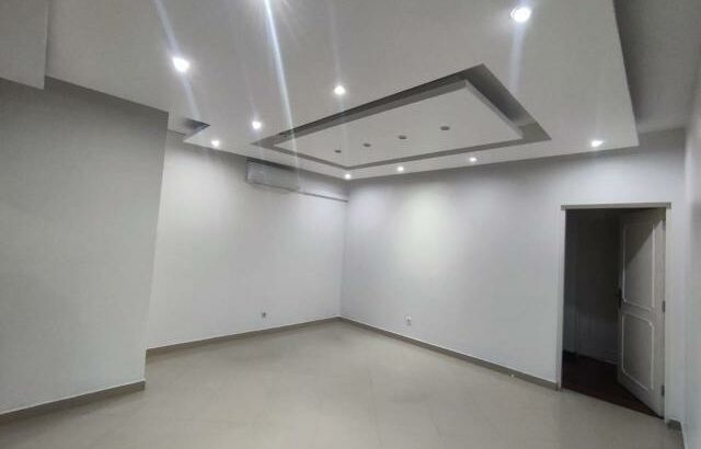 Arrendo moradia duplex t4 na polana