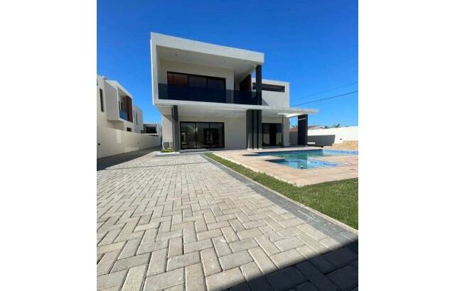 Vende-se & arrendo moradia tp4 duplex no condomínio