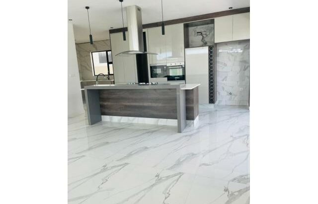 Vende-se & arrendo moradia tp4 duplex no condomínio