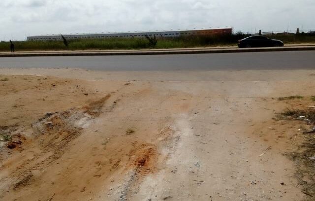 Terreno 20/25 Chiango Há 230 Metros da Circular