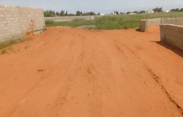 Terreno 20/25 Chiango Há 230 Metros da Circular