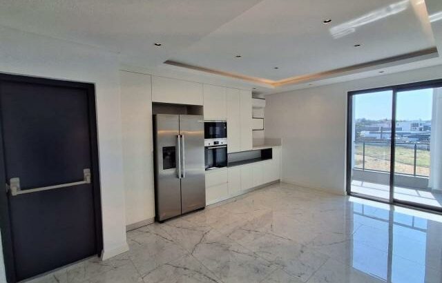 Arrenda-se um apartamento tipo 3 no condomínio Palmar na Sommerschield 2