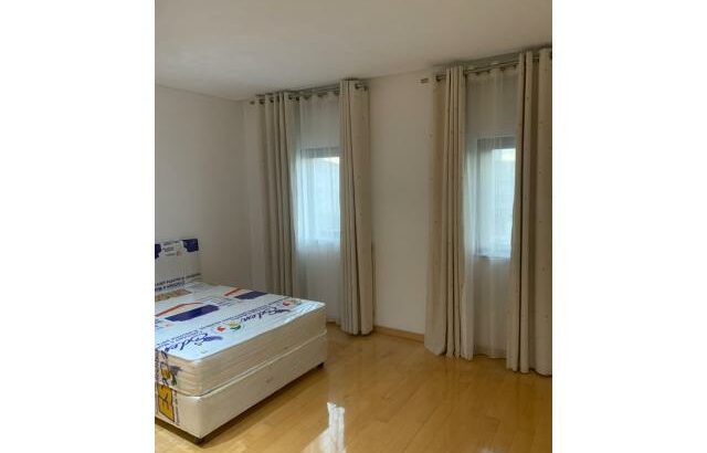 Arrenda-se luxuoso Apartamento T3 mobilado no jacarandá