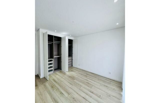 Polana RESIDENCE temos luxuoso Apartamento T3 mobilado